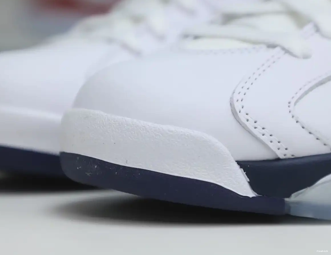 JORDAN NAVY MIDNIGHT 6 AIR 0518